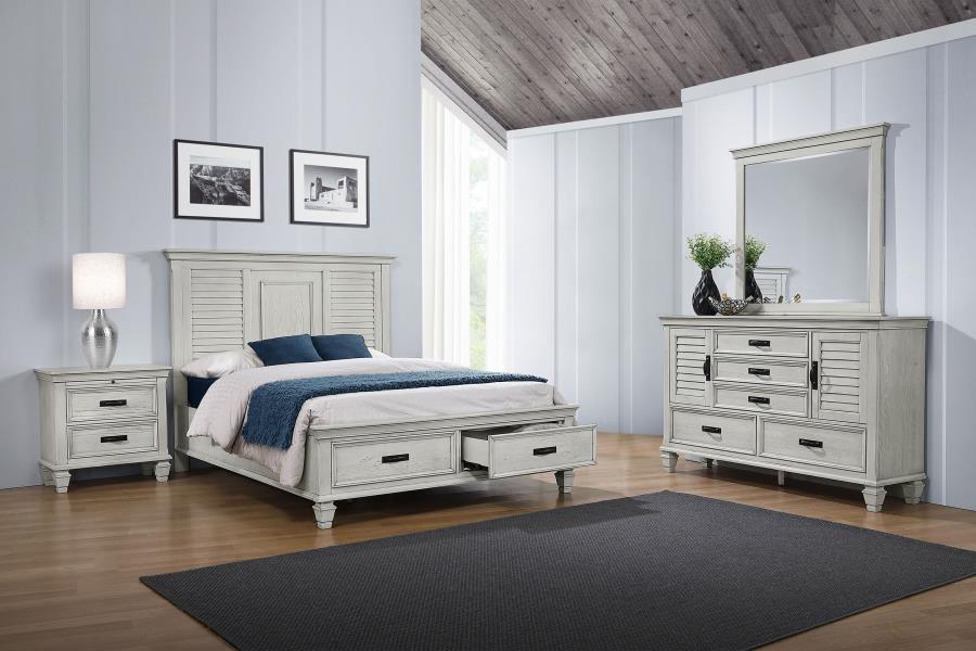 Franco 4-piece Queen Storage Bedroom Set Distressed White