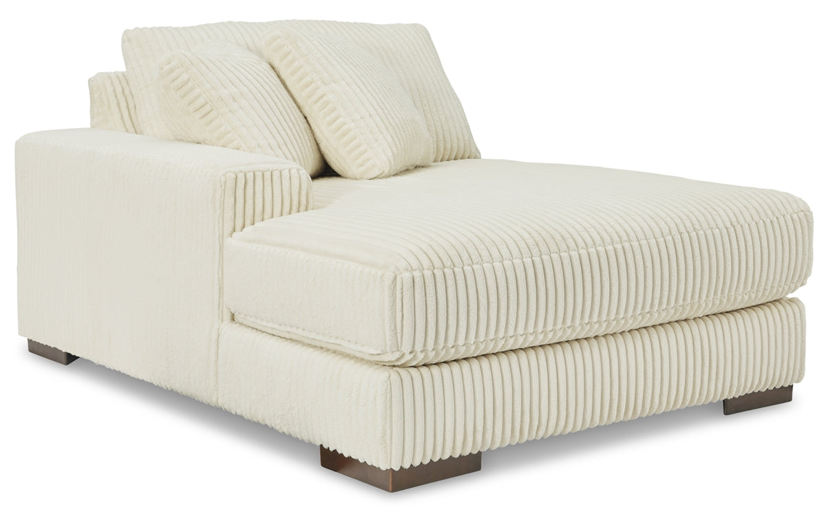 Lindyn 4-Piece Sectional with Chaise