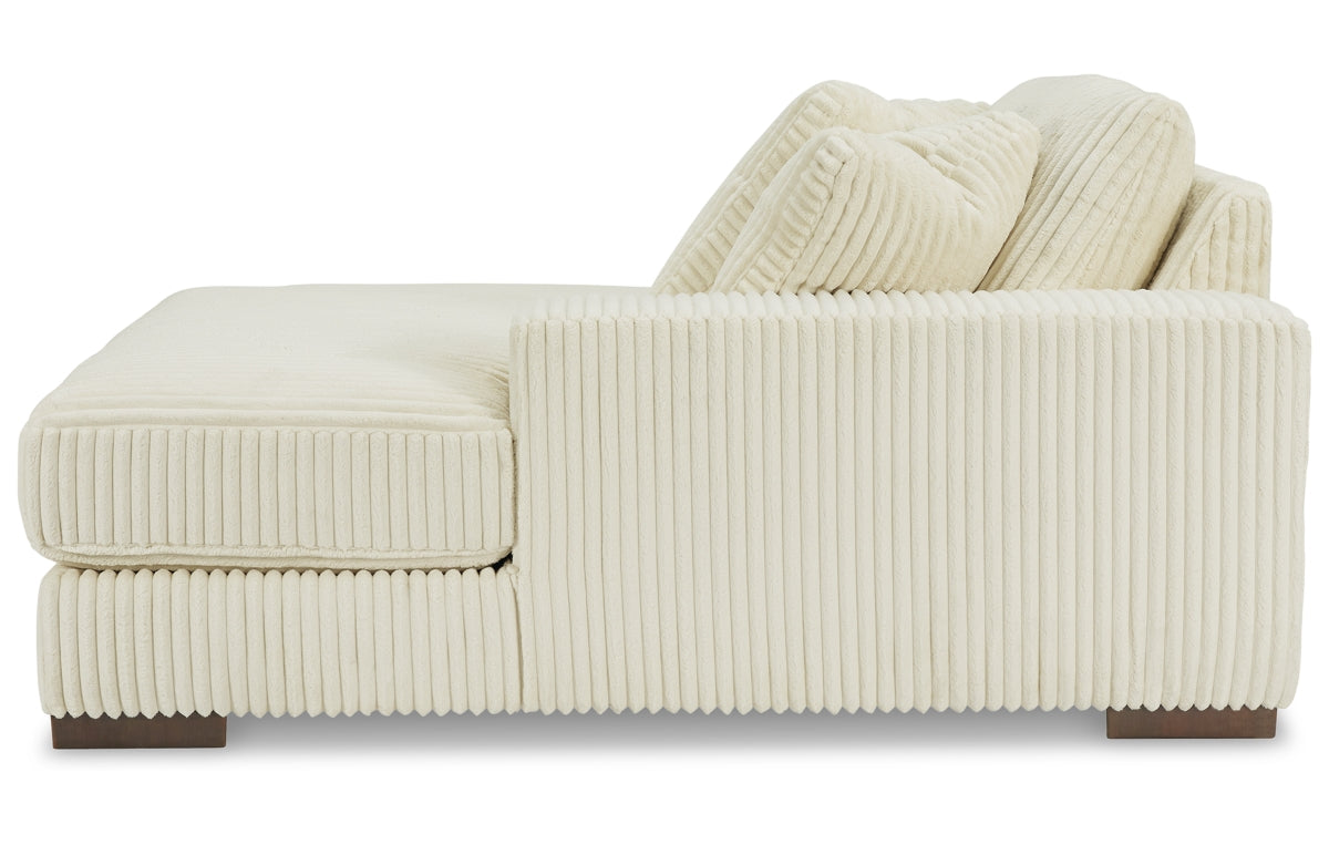 Lindyn 4-Piece Sectional with Chaise