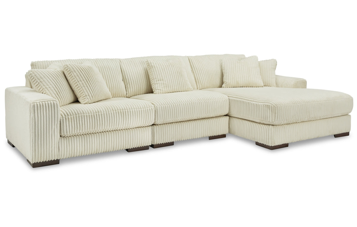 Lindyn 3-Piece Sectional with Chaise