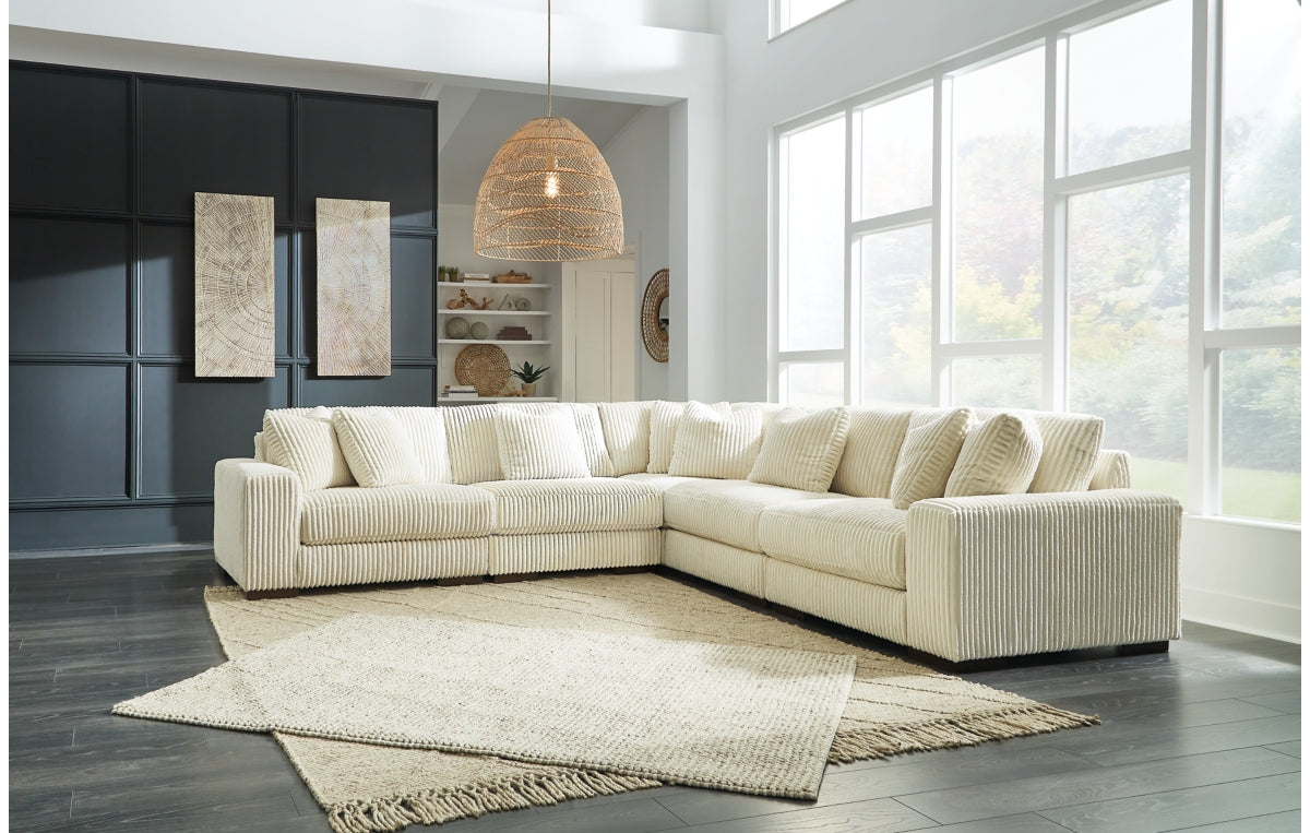Lindyn 5-Piece Sectional