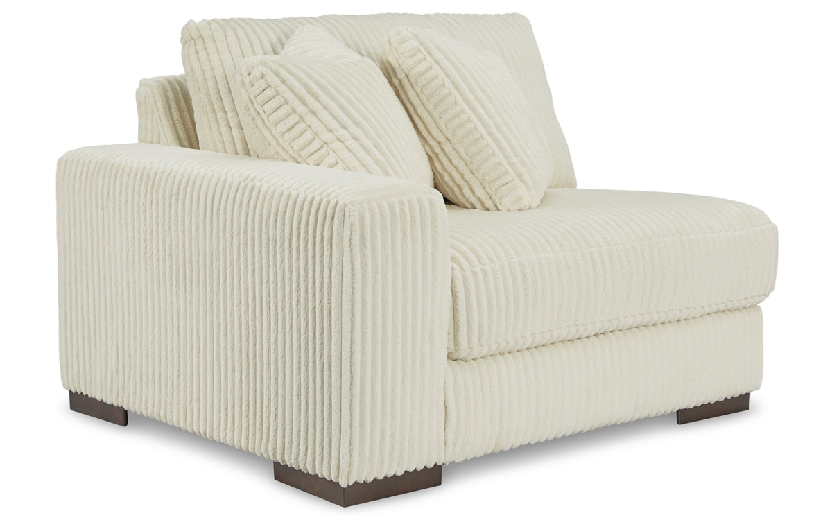 Lindyn 4-Piece Sectional with Chaise