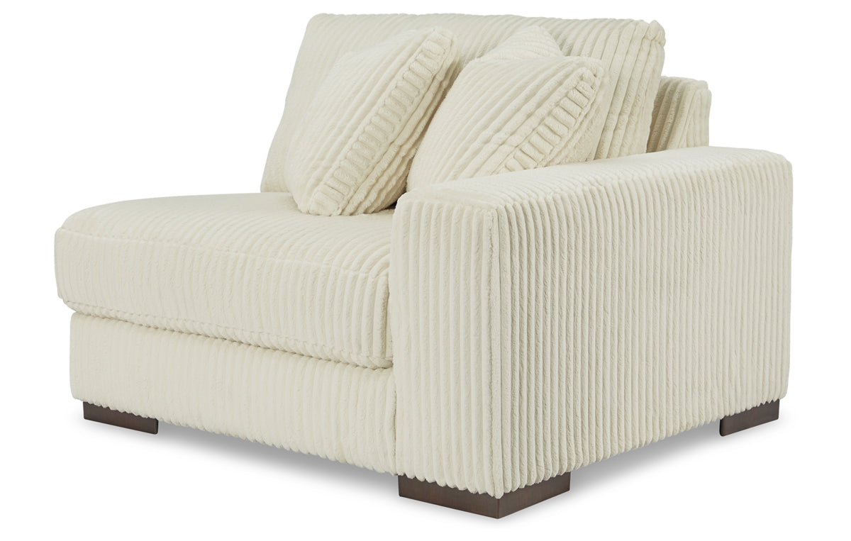 Lindyn 4-Piece Sectional with Chaise