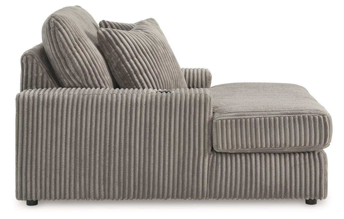 Lindyn Chaise