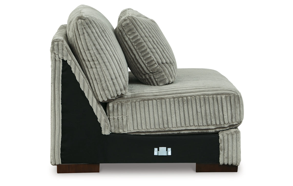 Lindyn 3-Piece Sectional with Double Chaise