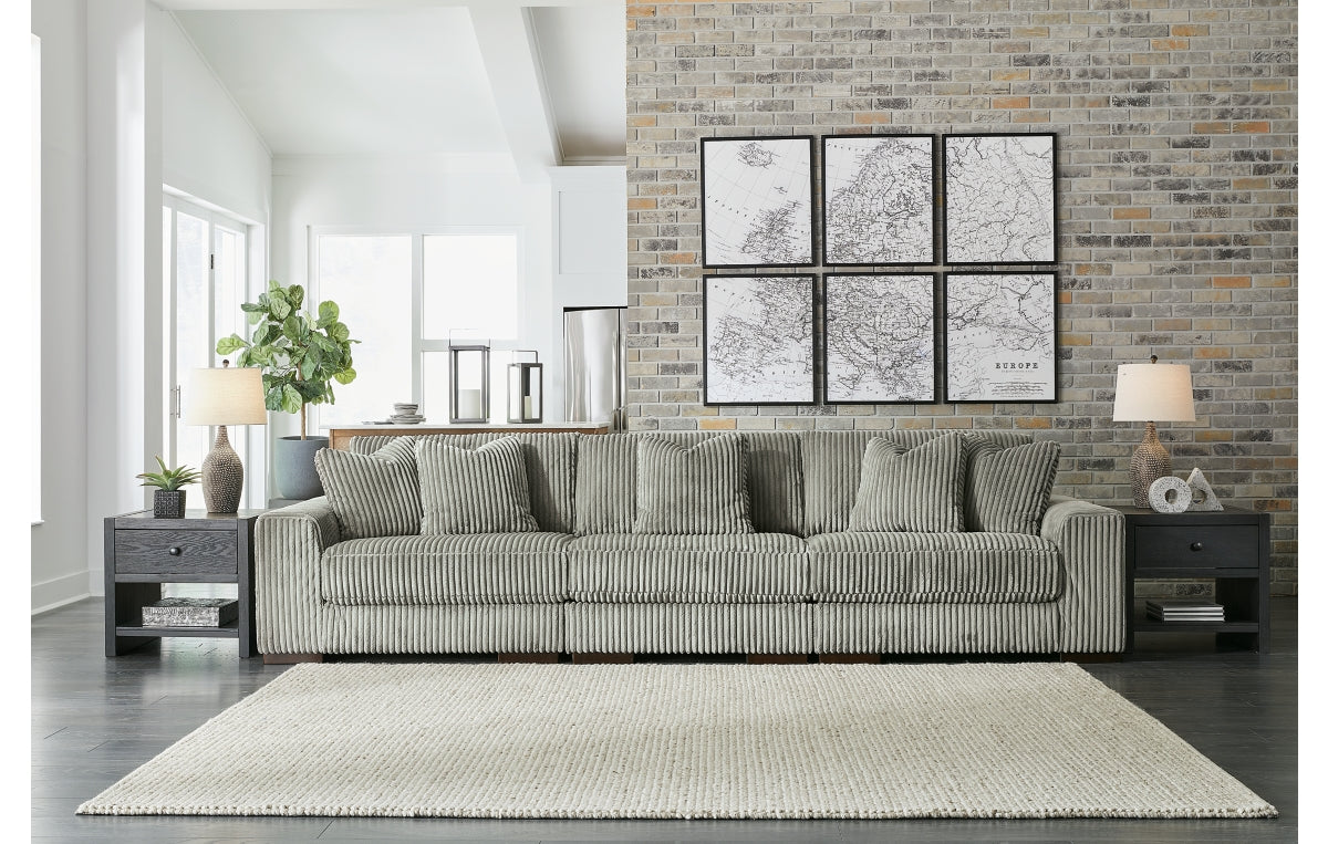 Lindyn 3-Piece Sectional Sofa