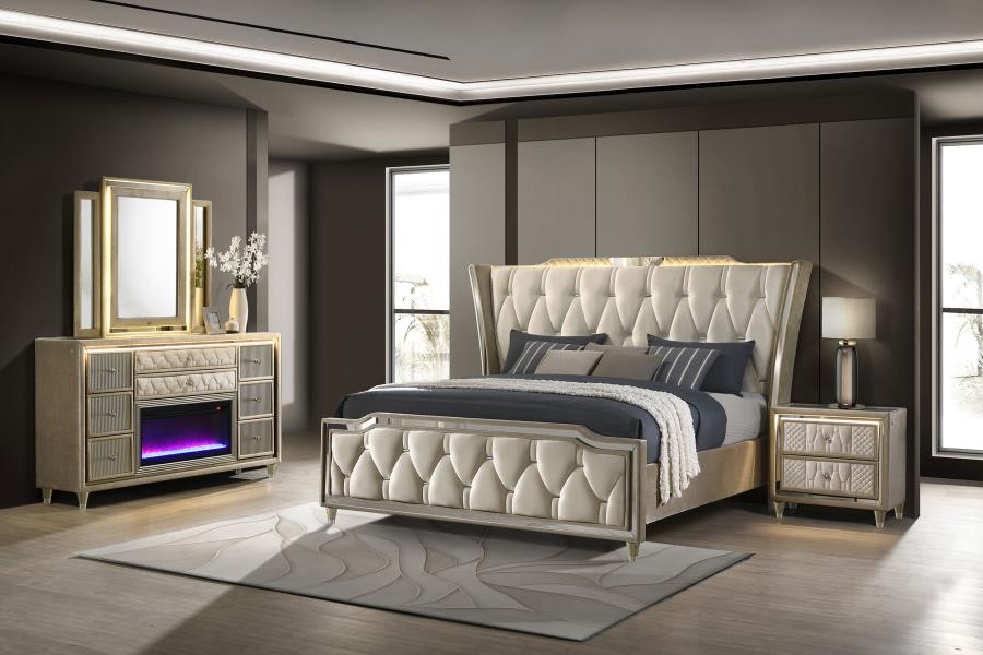 Lorient 4-piece Eastern King Bedroom Set Ivory and Camel