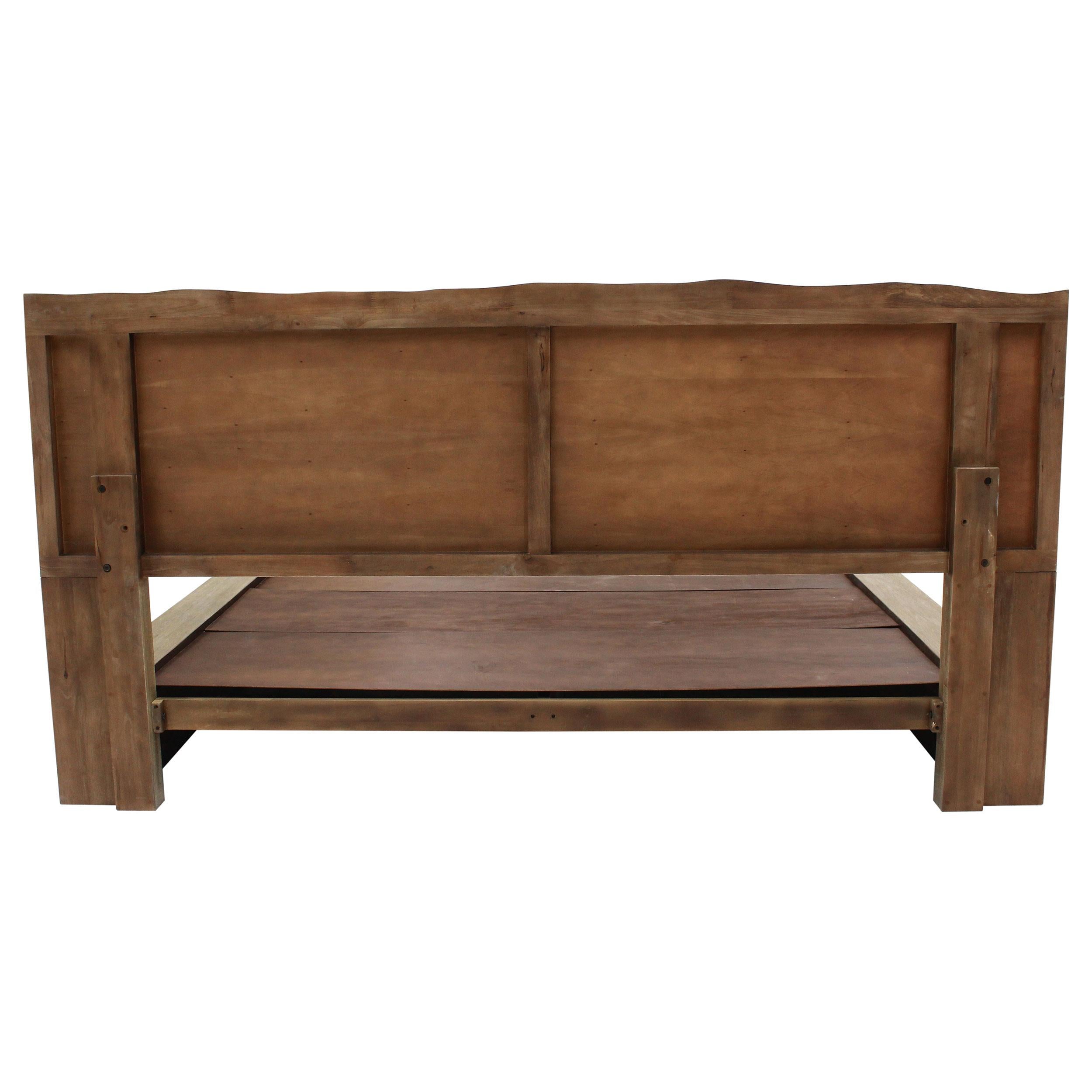 Stillwater Eastern King Platform Bed