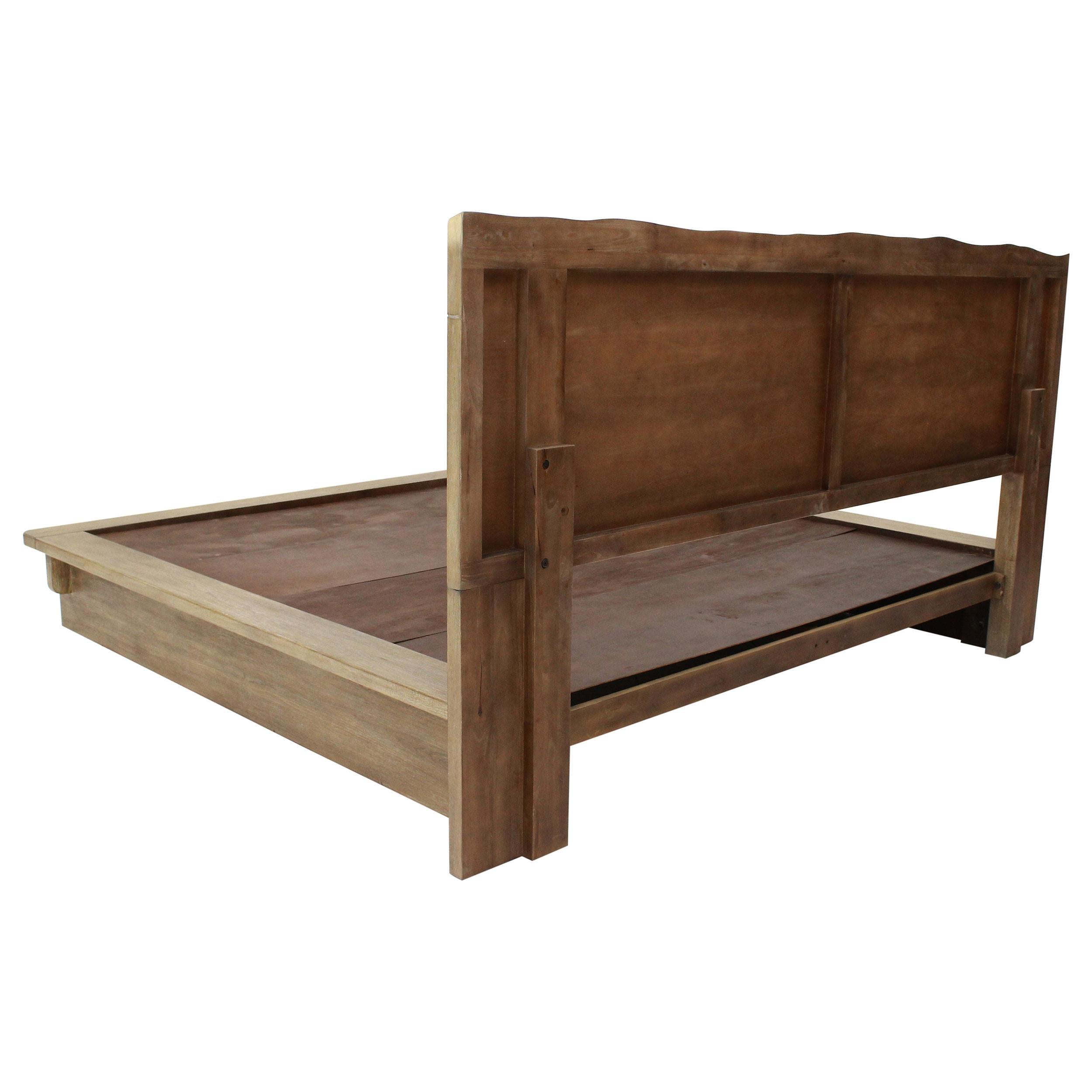 Stillwater Queen Platform Bed