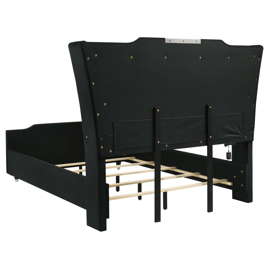 Lorient 4-piece Queen Fireplace Bedroom Set Black