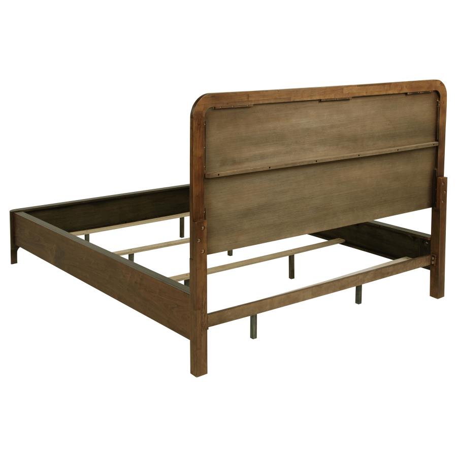 Maderia 4-piece California King Bedroom Set Walnut