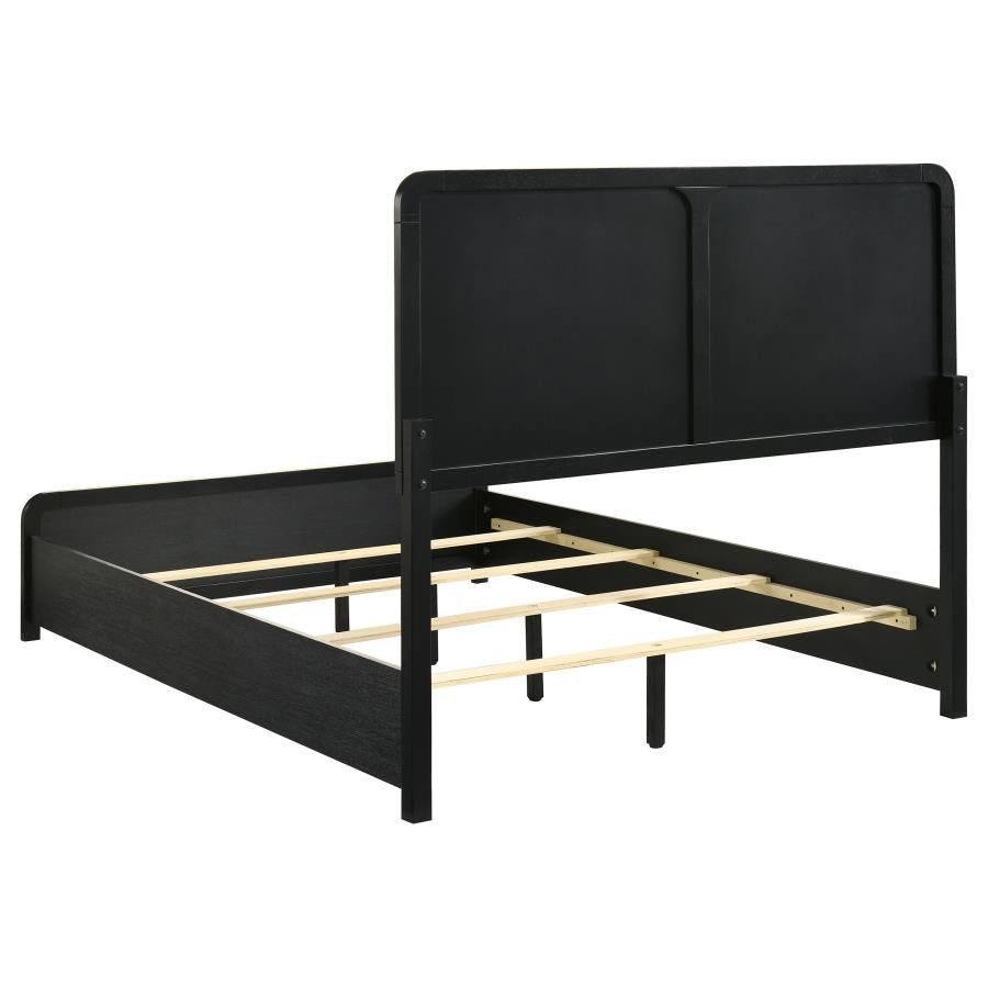 Cavelle 4-piece Full Bedroom Set Black