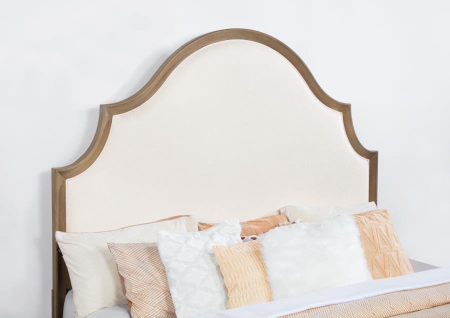 Revello 67-inch Eastern King Panel Bed Washed Mango