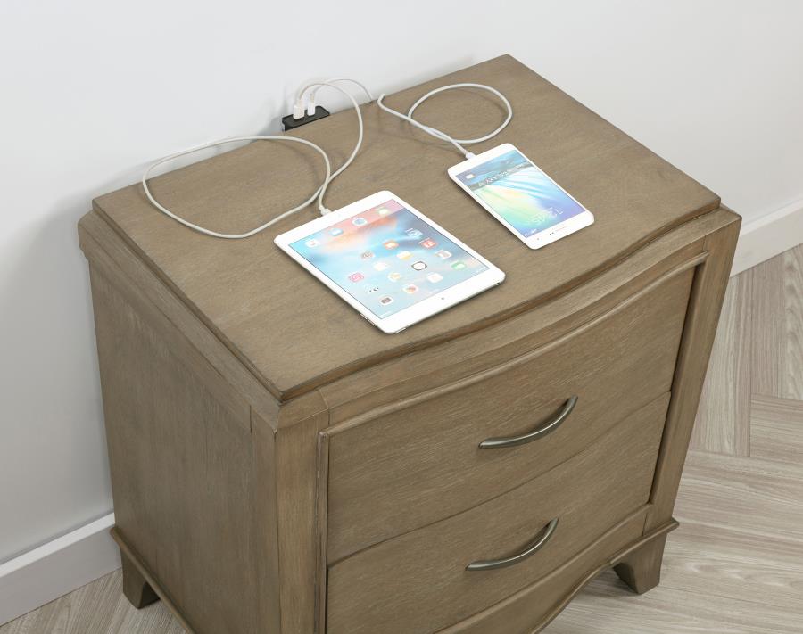 Revello 4-piece Queen Bedroom Set Washed Mango