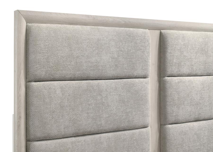 Farre 4-piece Eastern King Bedroom Set Washed Grey