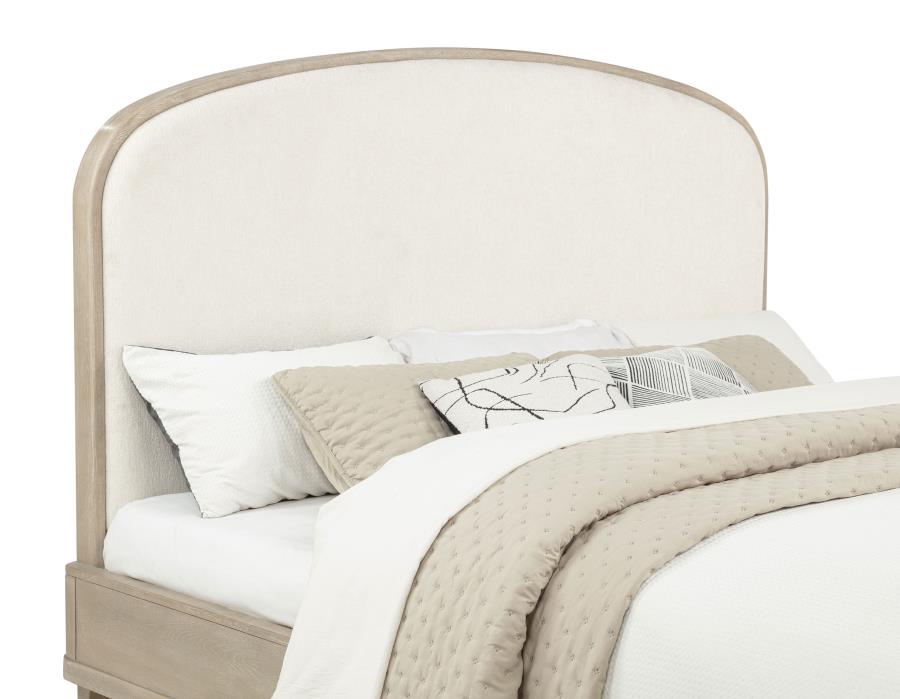 Lucaire 4-piece California King Bedroom Set Sandstone