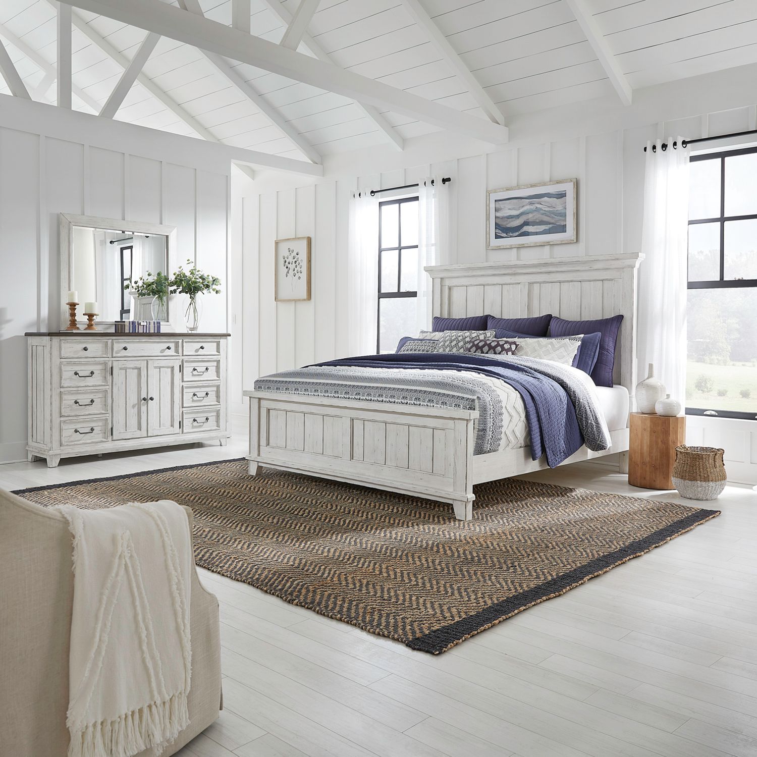 River Place King Panel Bed, Dresser & Mirror