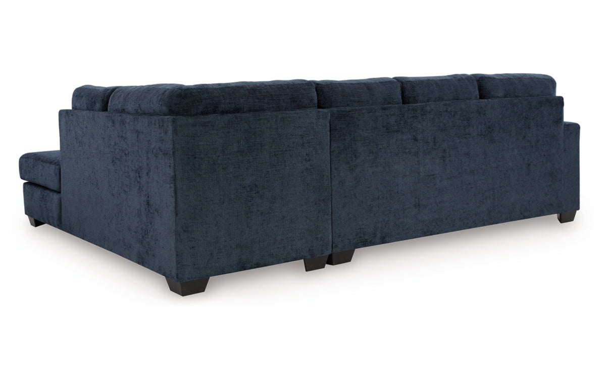 Aviemore 2-Piece Sectional with Chaise