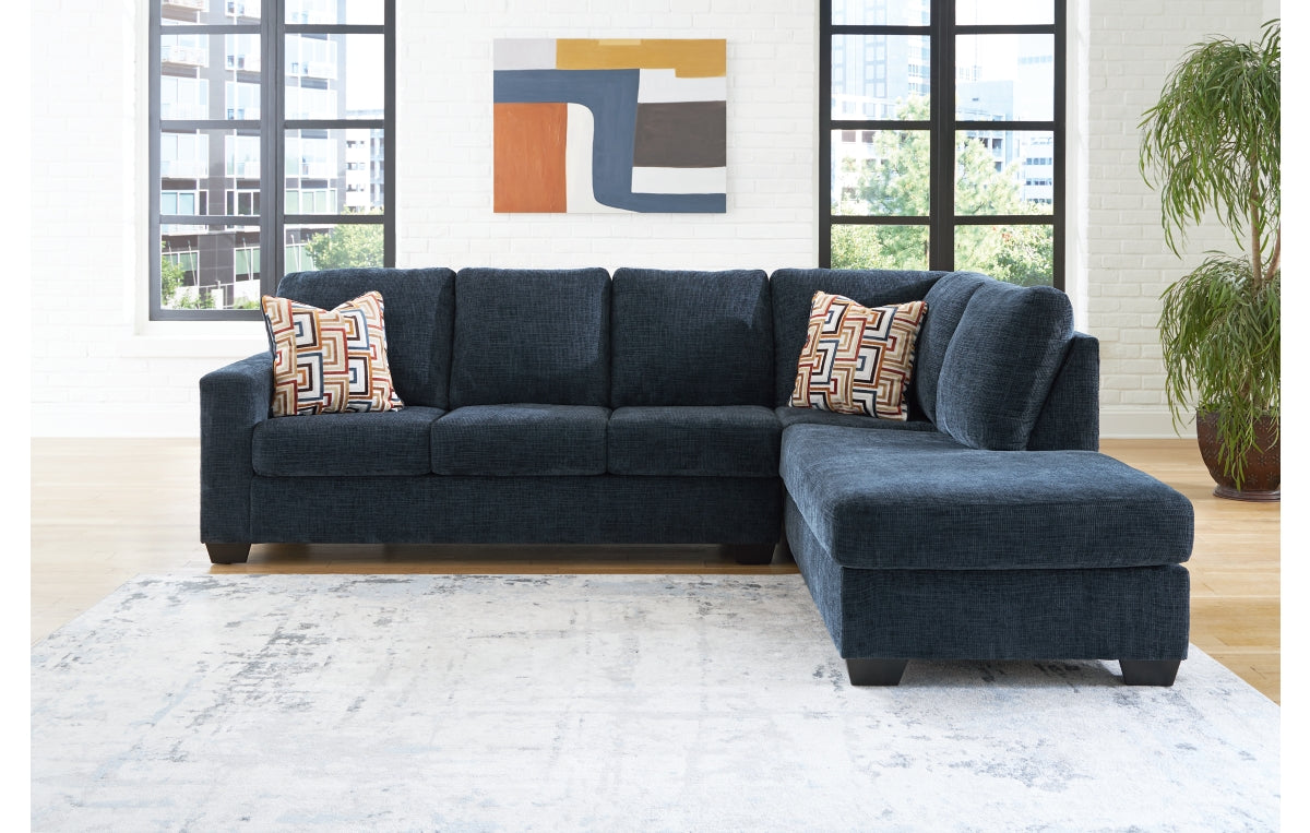 Aviemore 2-Piece Sectional with Chaise