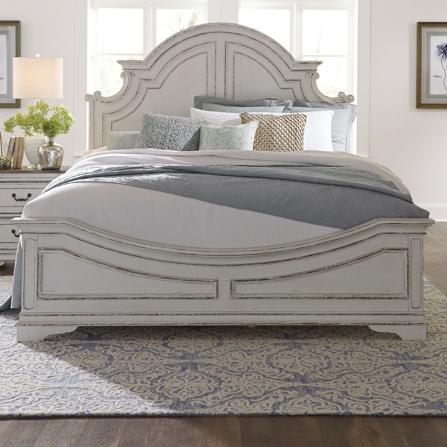 Magnolia Manor King Panel Bed