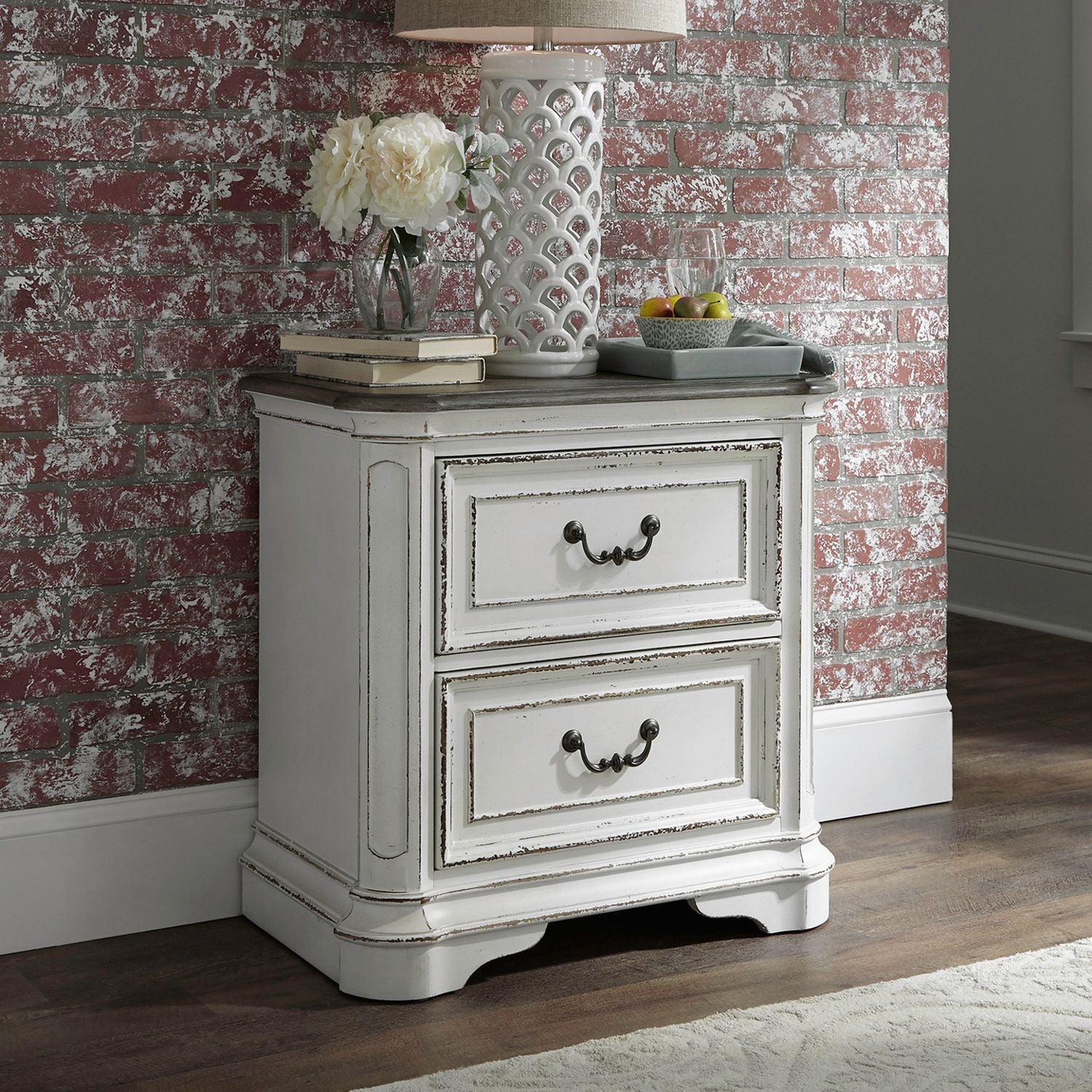 Magnolia Manor 2 Drawer Nightstand