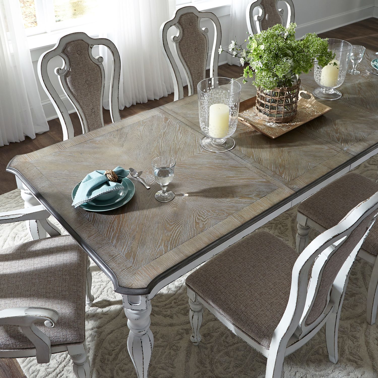 Magnolia Manor 5 Piece Rectangular Table Set
