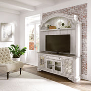Magnolia Manor Entertainment Center