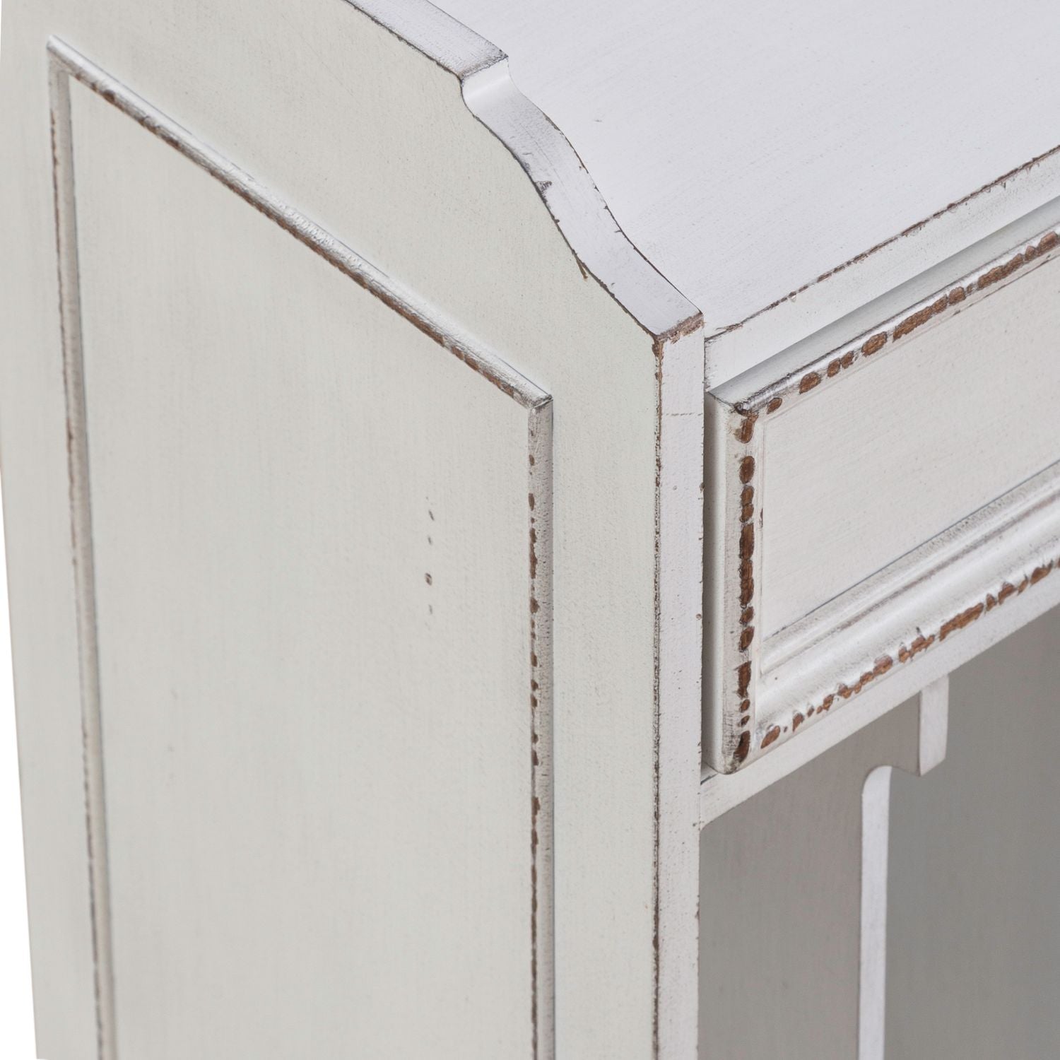 Magnolia Manor Hutch