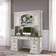 Magnolia Manor Credenza & Hutch