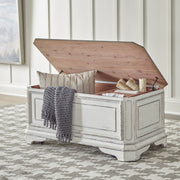 Magnolia Manor Storage Trunk