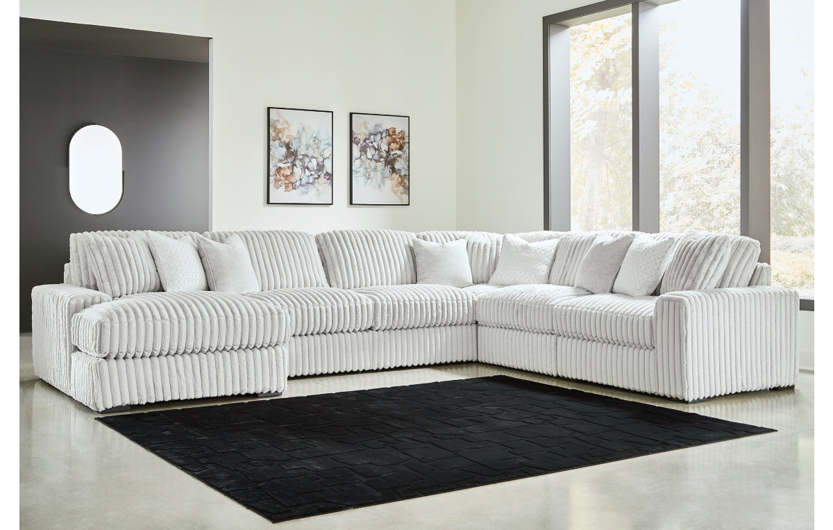 Stupendous 6-Piece Sectional with Chaise