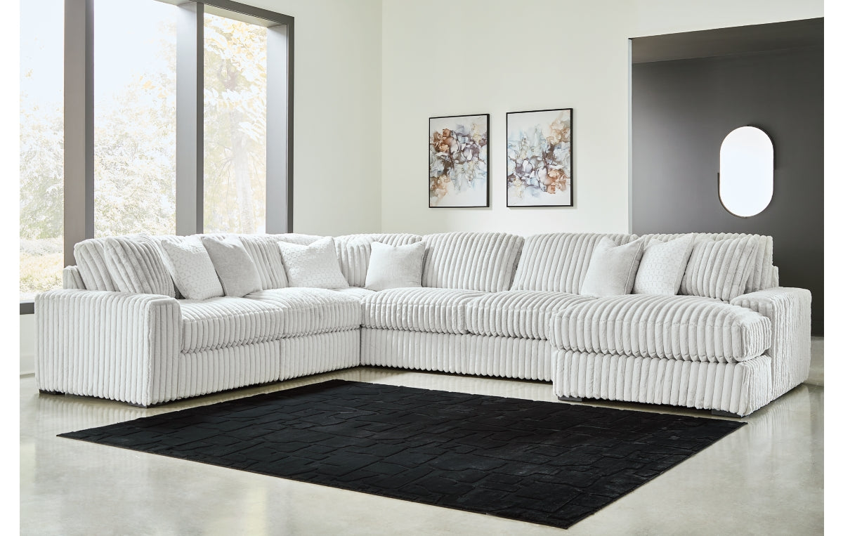 Stupendous 6-Piece Sectional with Chaise