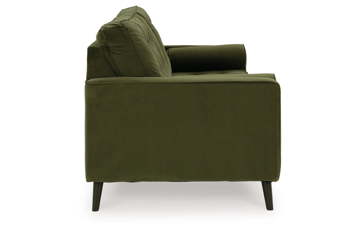 Reveon Lakes Sofa