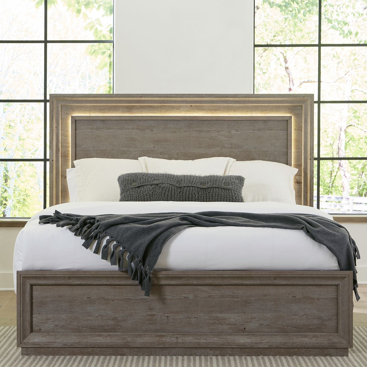 Horizons Queen Panel Bed