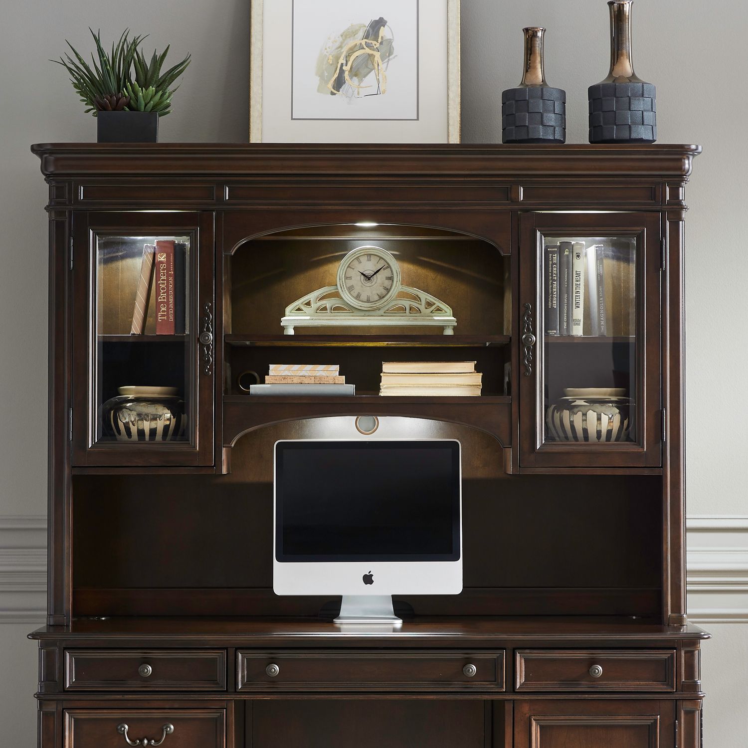 Brayton Manor Jr Executive Credenza Hutch