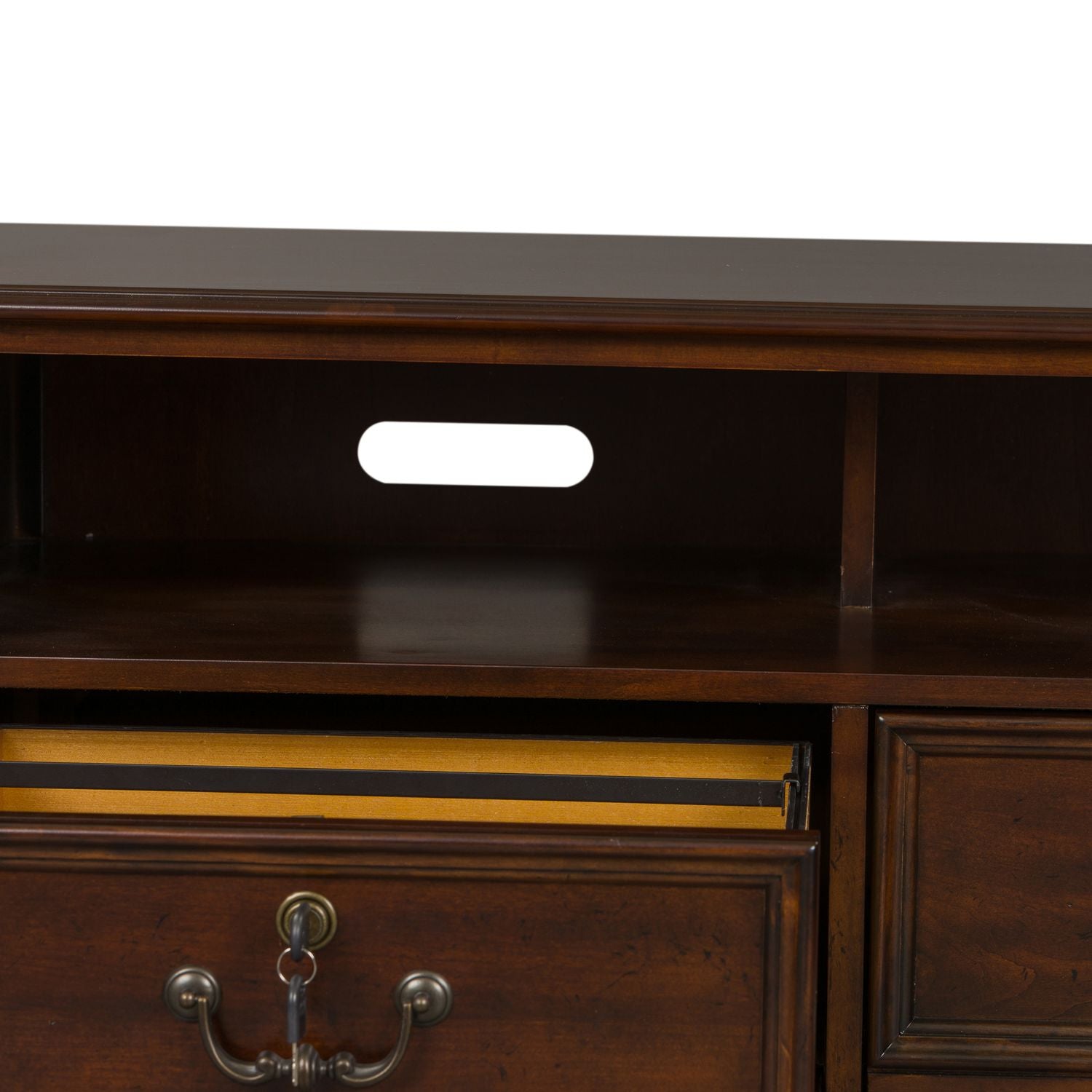 Brayton Manor Jr Executive Media Lateral File