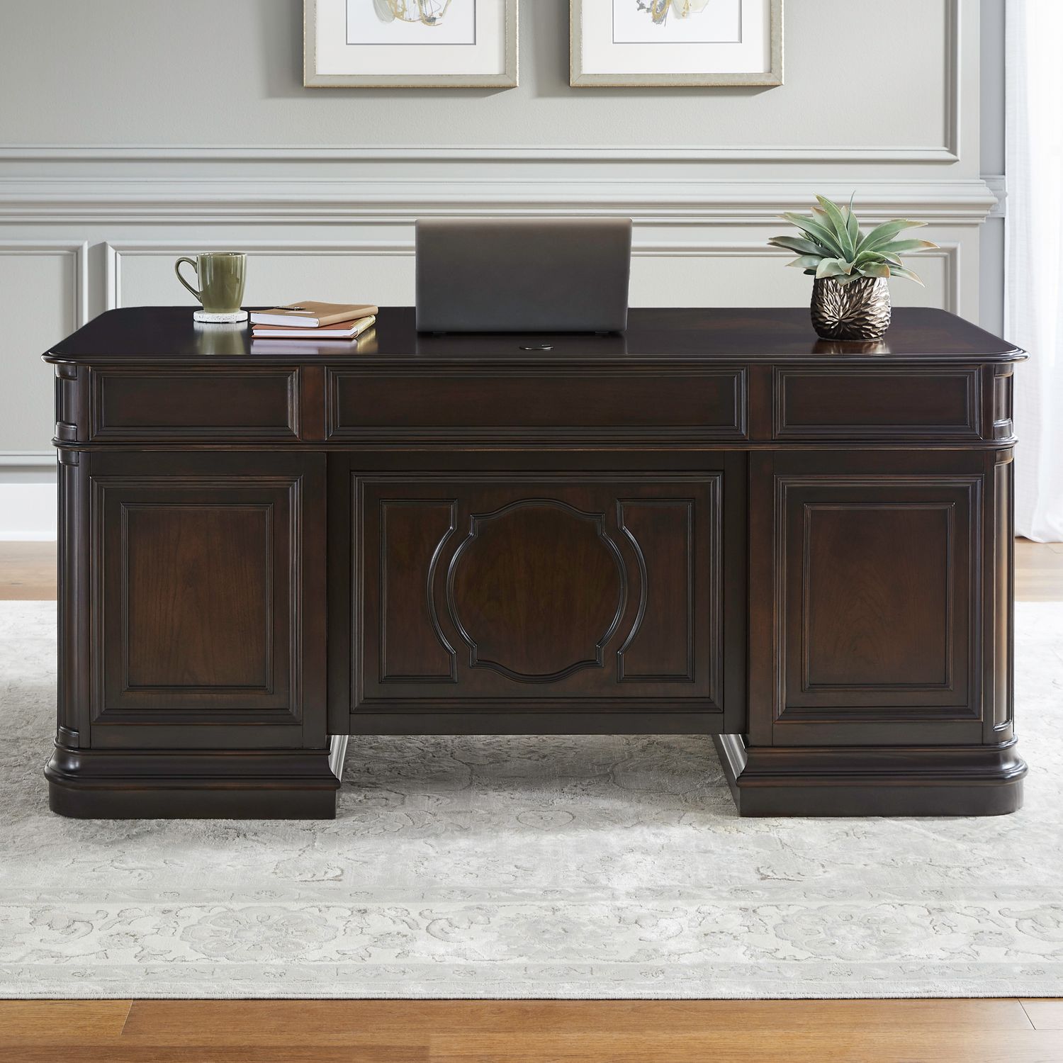 Brayton Manor Jr Executive Desk