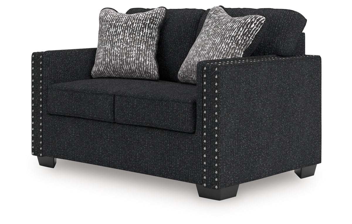 Jasmine Peaks Loveseat