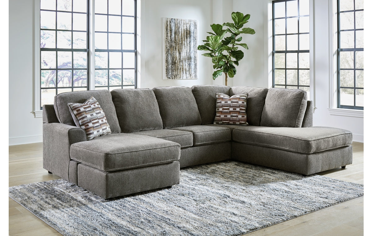 O'Phannon 2-Piece Sectional with Chaise