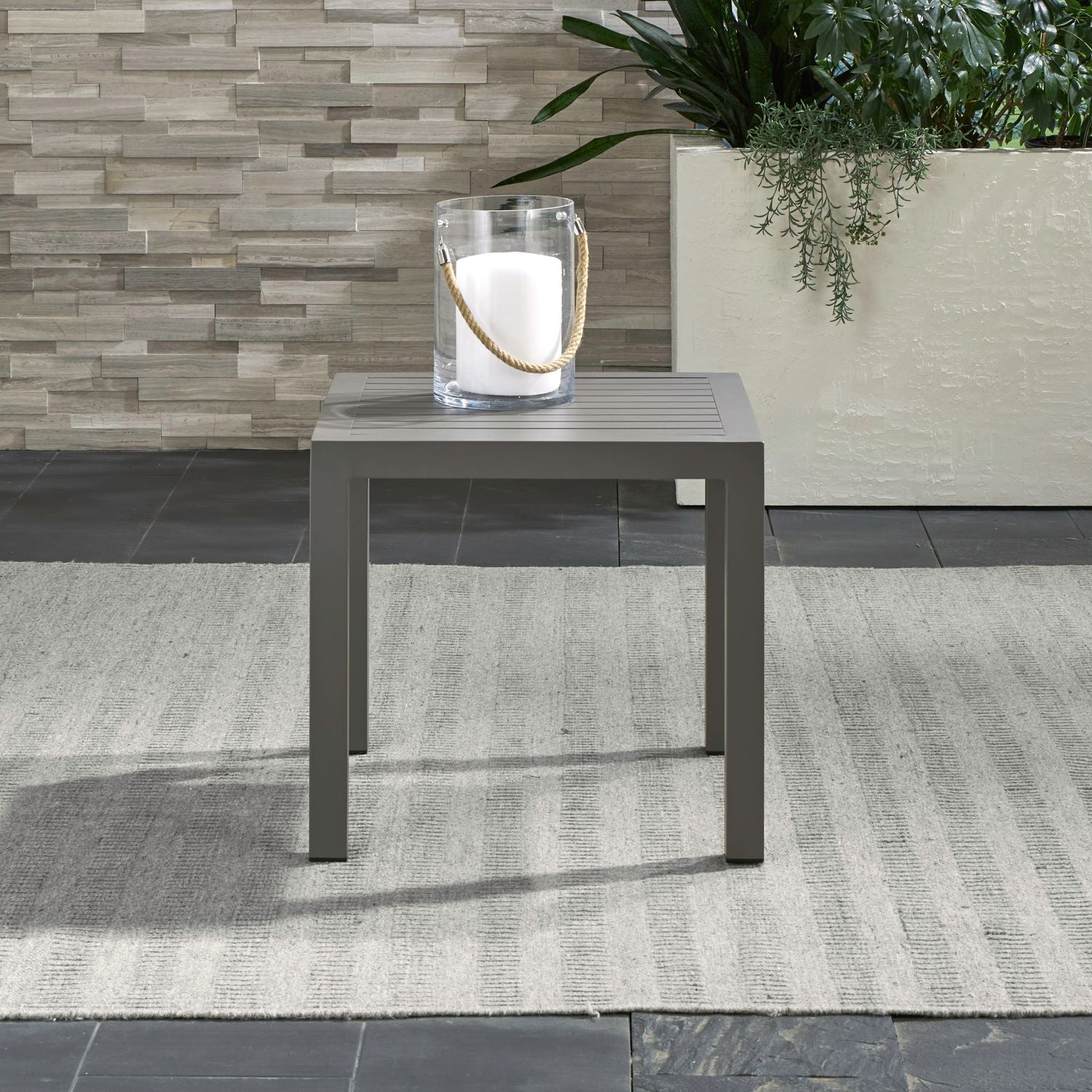 Plantation Key Outdoor End Table - Granite
