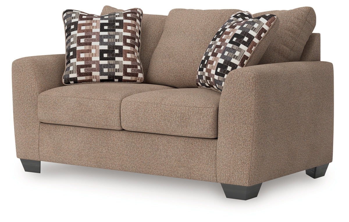 Triston-Peaks Loveseat