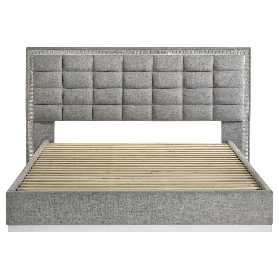 Viana Eastern King Chenille Platform Bed Grey and White High Gloss