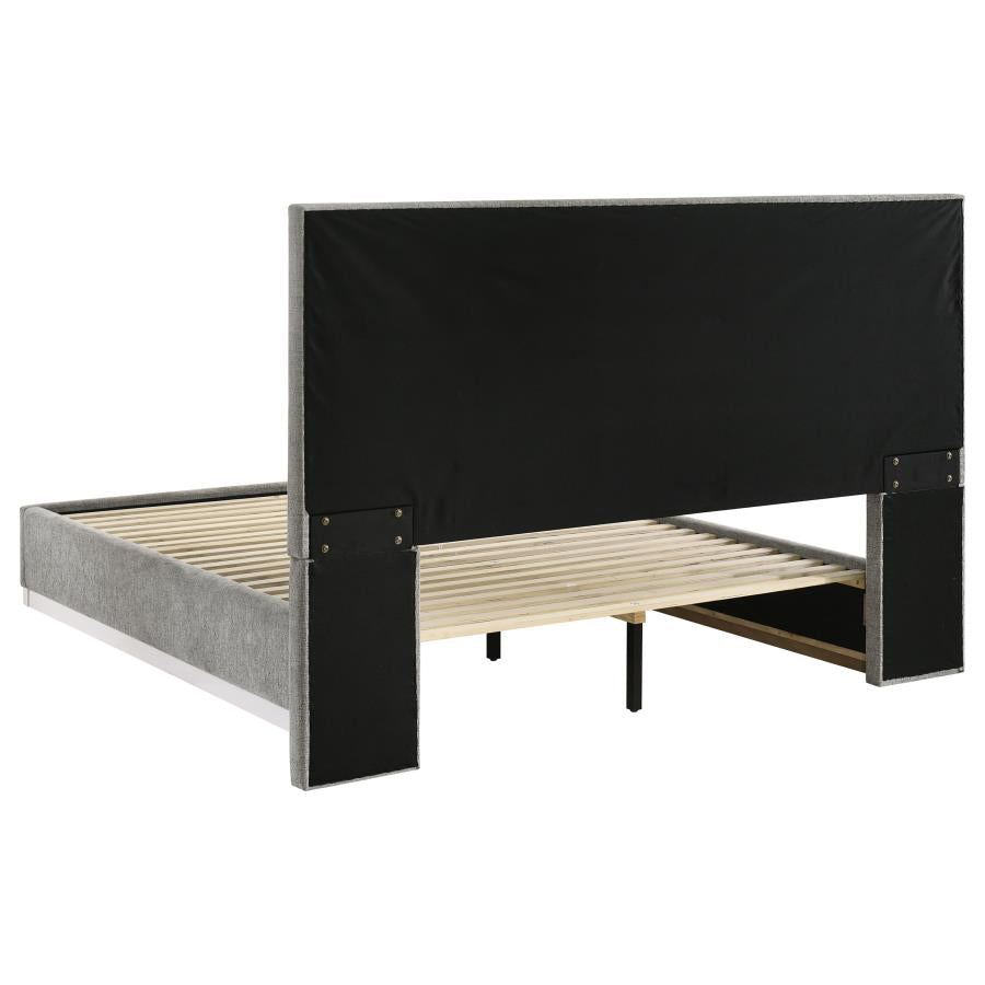 Viana 5-Piece Queen Platform Bedroom Set Grey and White High Gloss