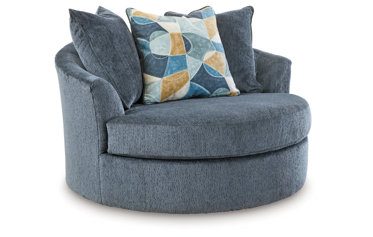 Maxon Place Oversized Swivel Accent Chair