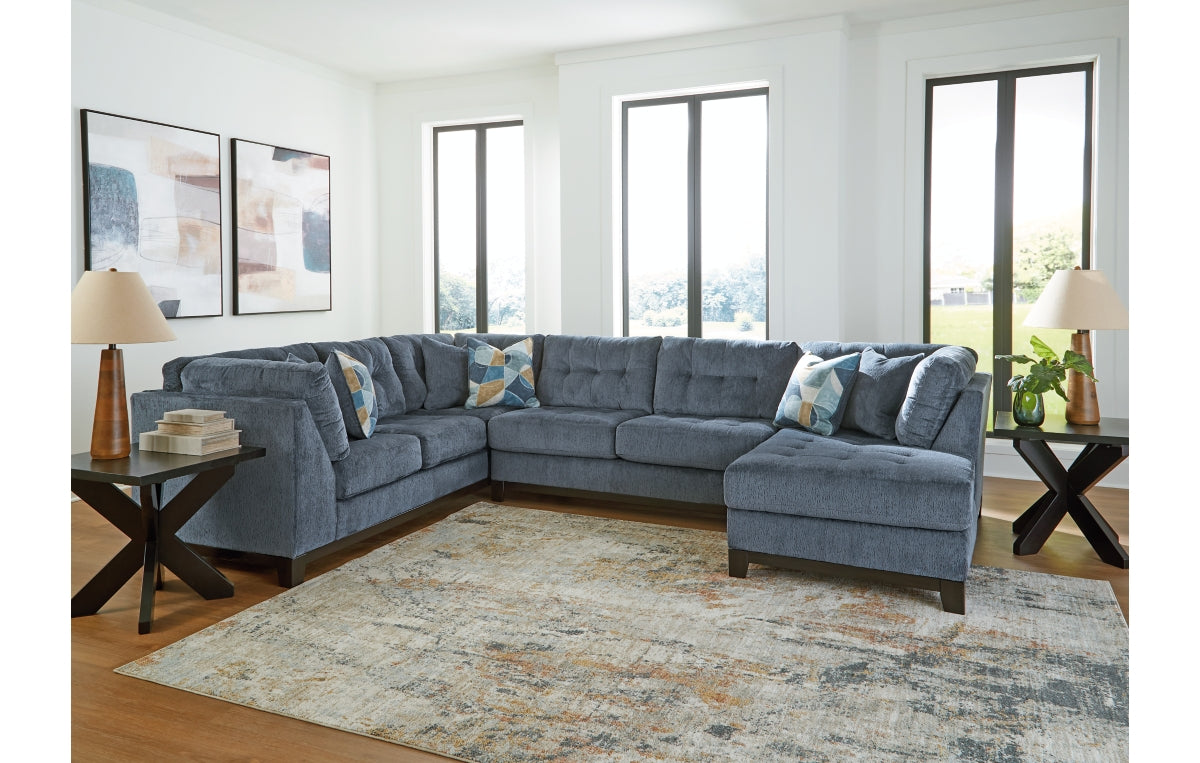 Maxon Place 3-Piece Sectional with Chaise