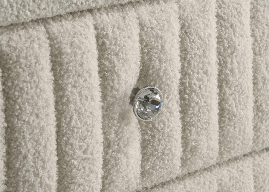 Sonya 6-drawer Upholstered Bedroom Dresser Ivory