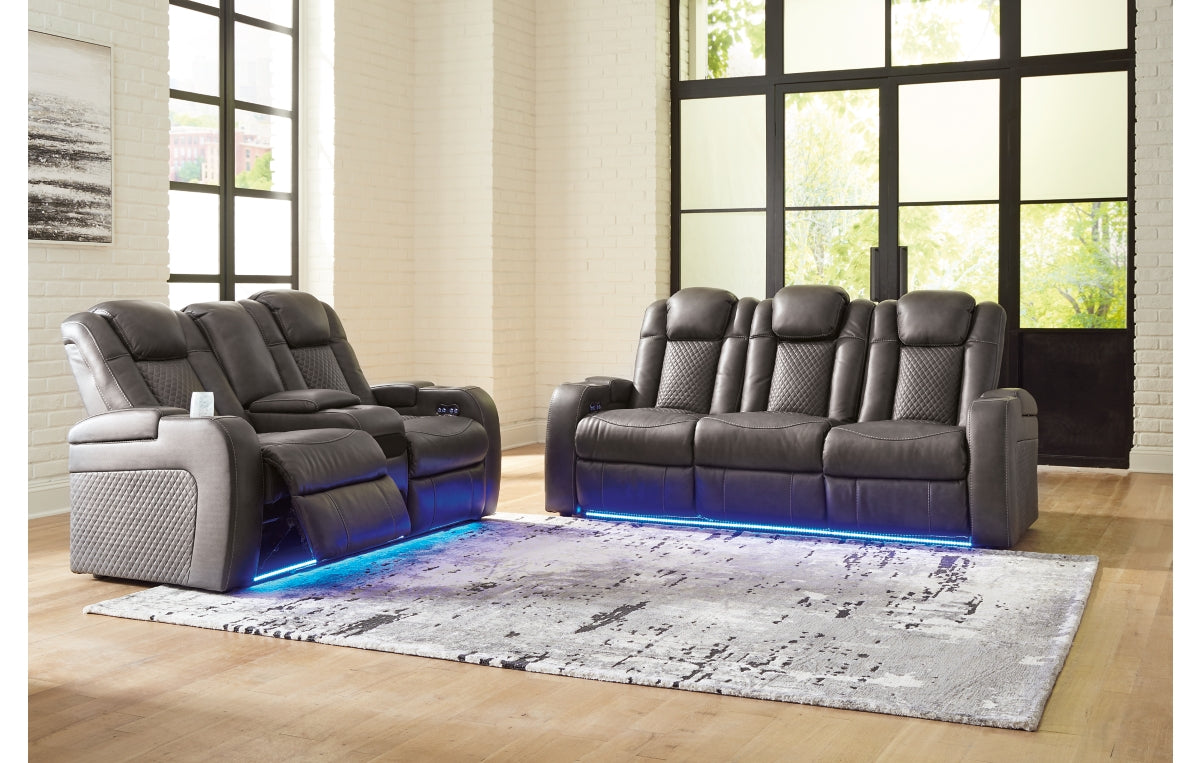 Fyne-Dyme Sofa and Loveseat