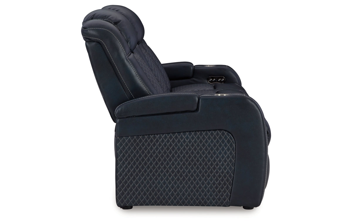 Fyne-Dyme Sofa, Loveseat and Recliner