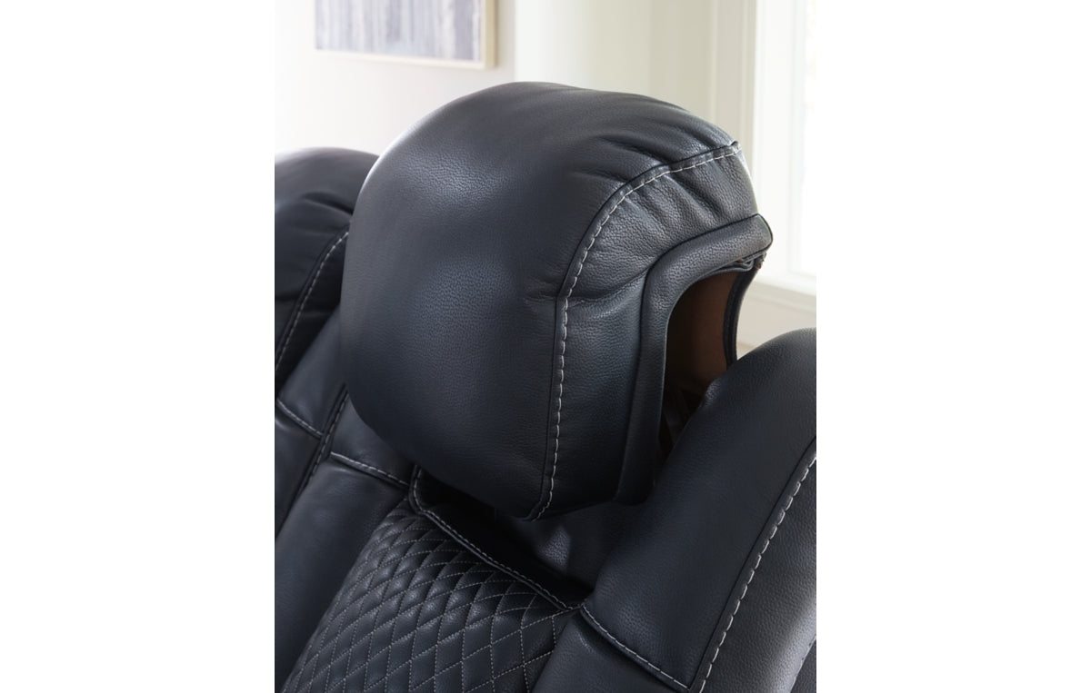 Fyne-Dyme Sofa, Loveseat and Recliner
