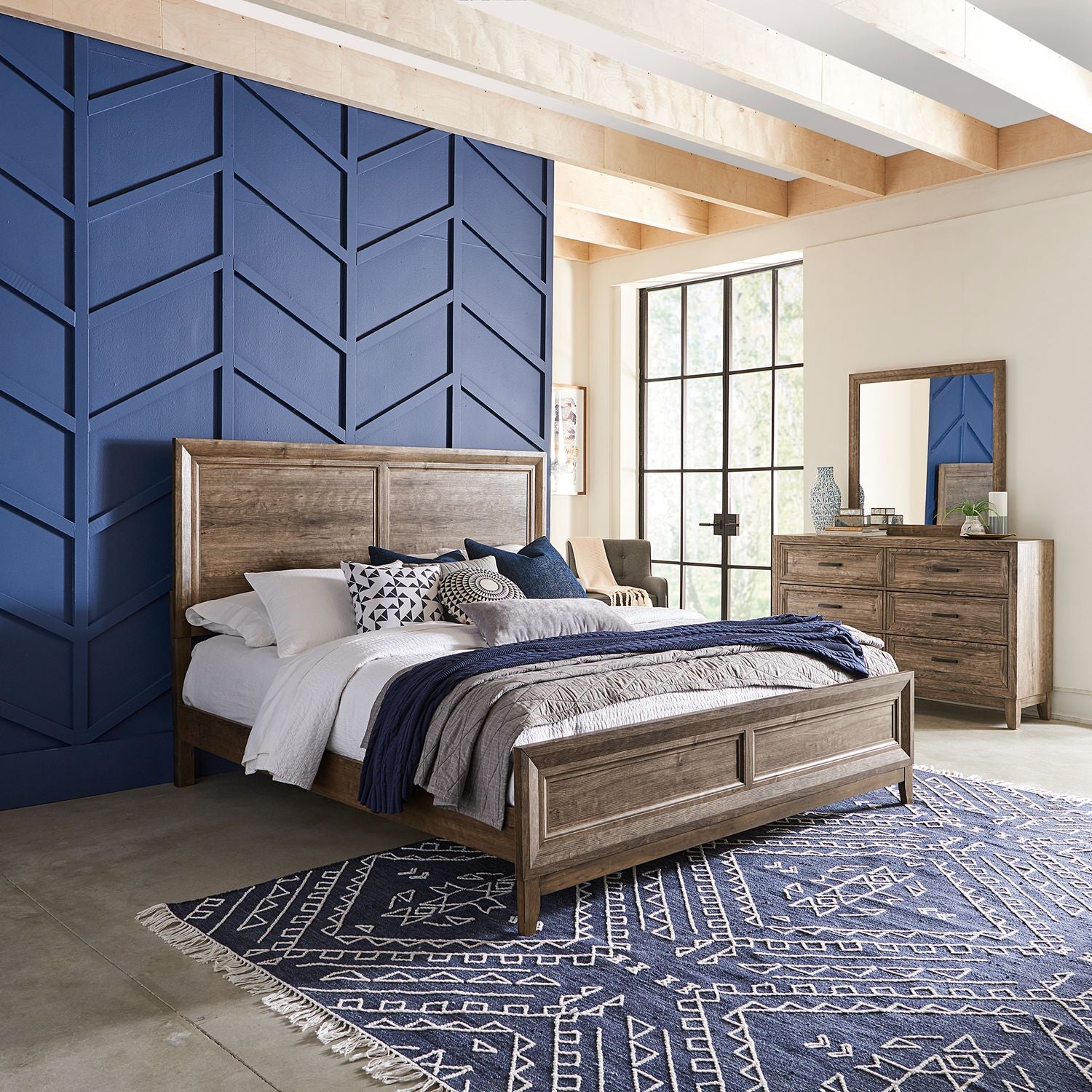 Ridgecrest King California Panel Bed, Dresser & Mirror